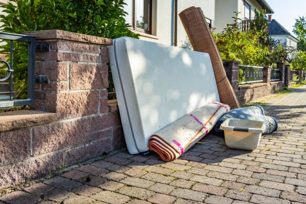 Best Junk Hauling Services  in Greenville, IN